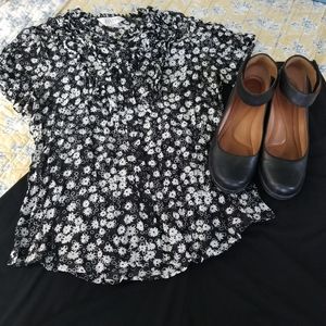 Allison Taylor Blk & Wht Button Down Blouse